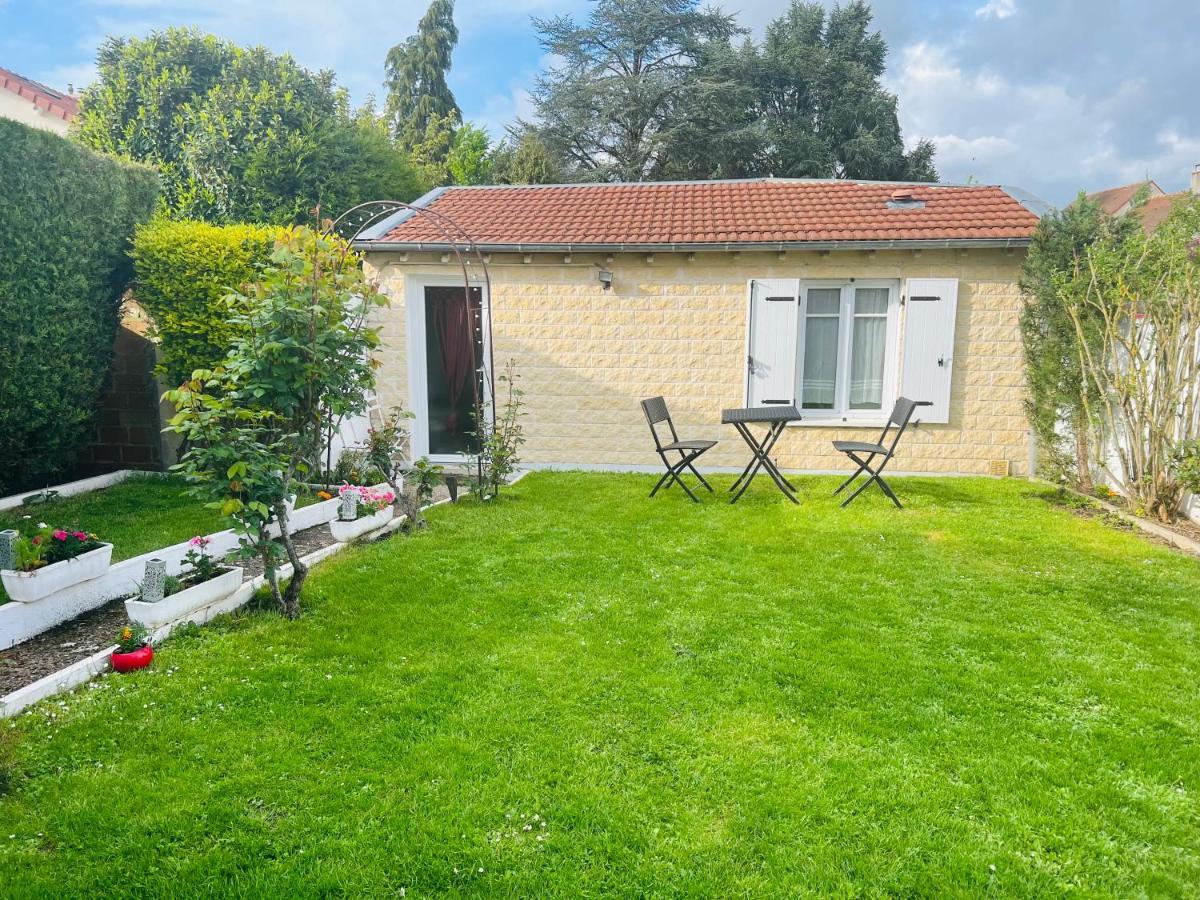 La Petite Maison Le Perray-en-Yvelines Exterior foto